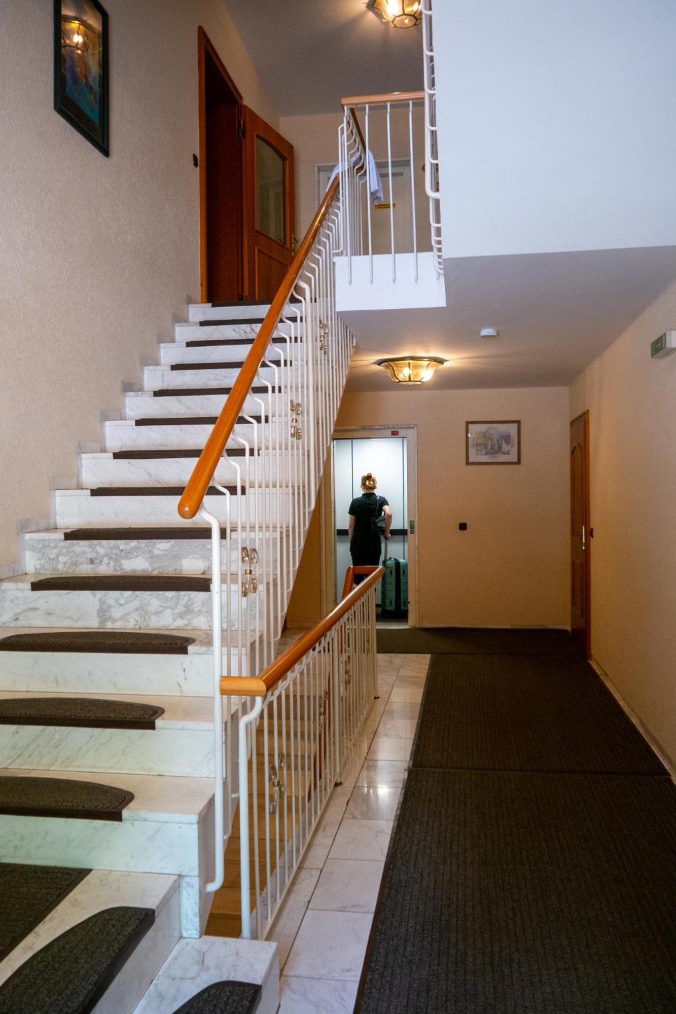 Gasthof Zur Alten Post Regen Extérieur photo
